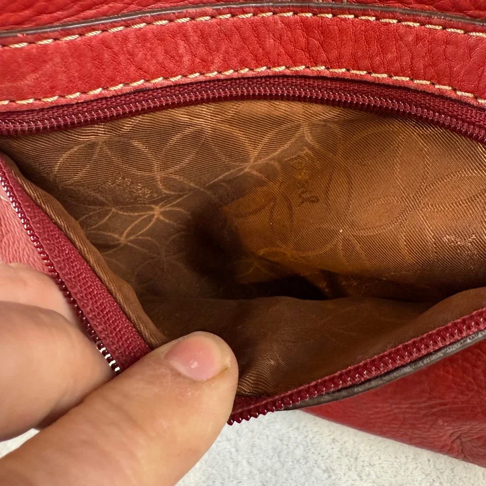 Fossil Red‎ Pebbled Leather Crossbody Bag ZB032 Small Messenger Purse